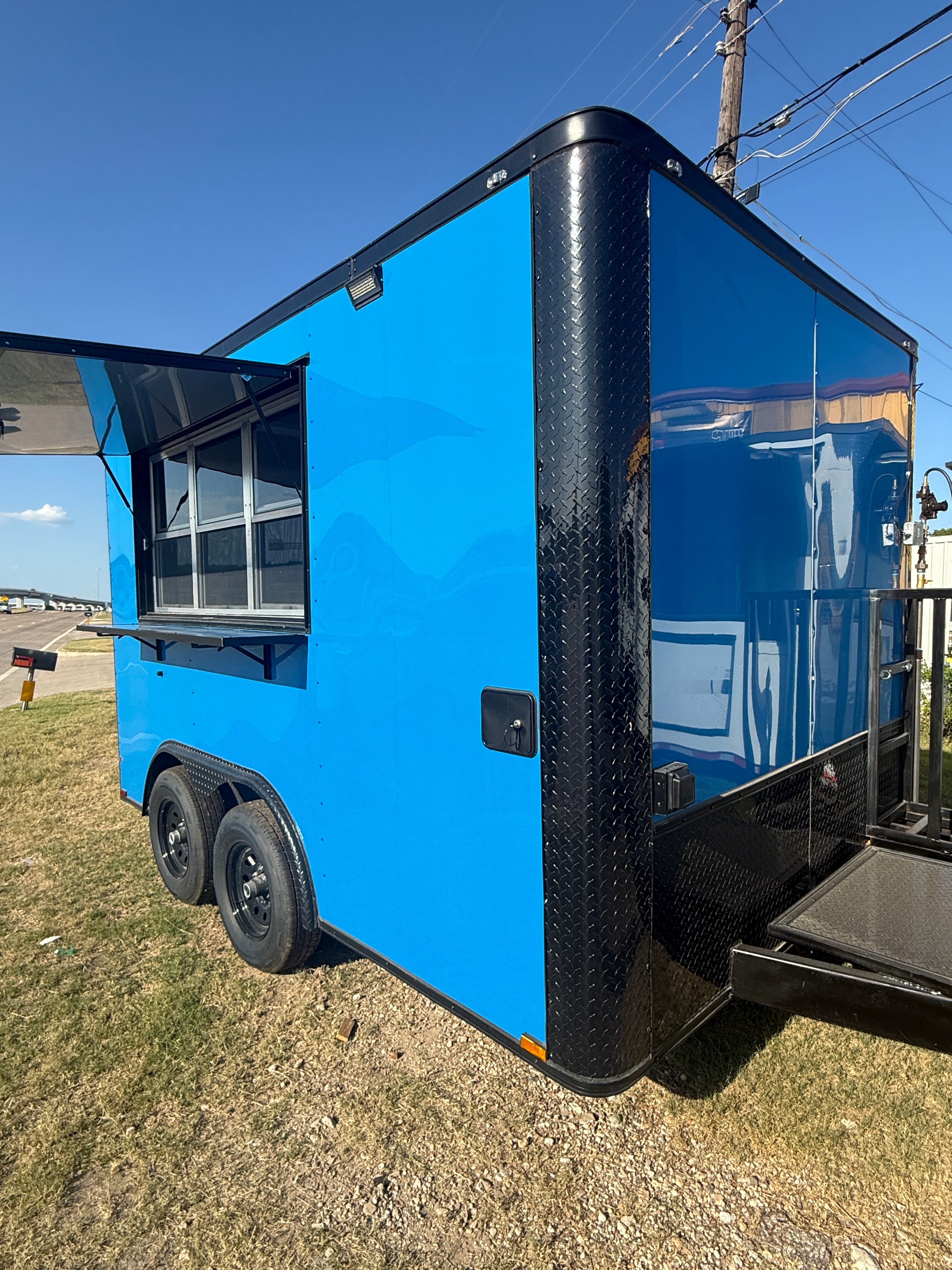 12 FT BLUE BLACKOUT COOKING TRAILER