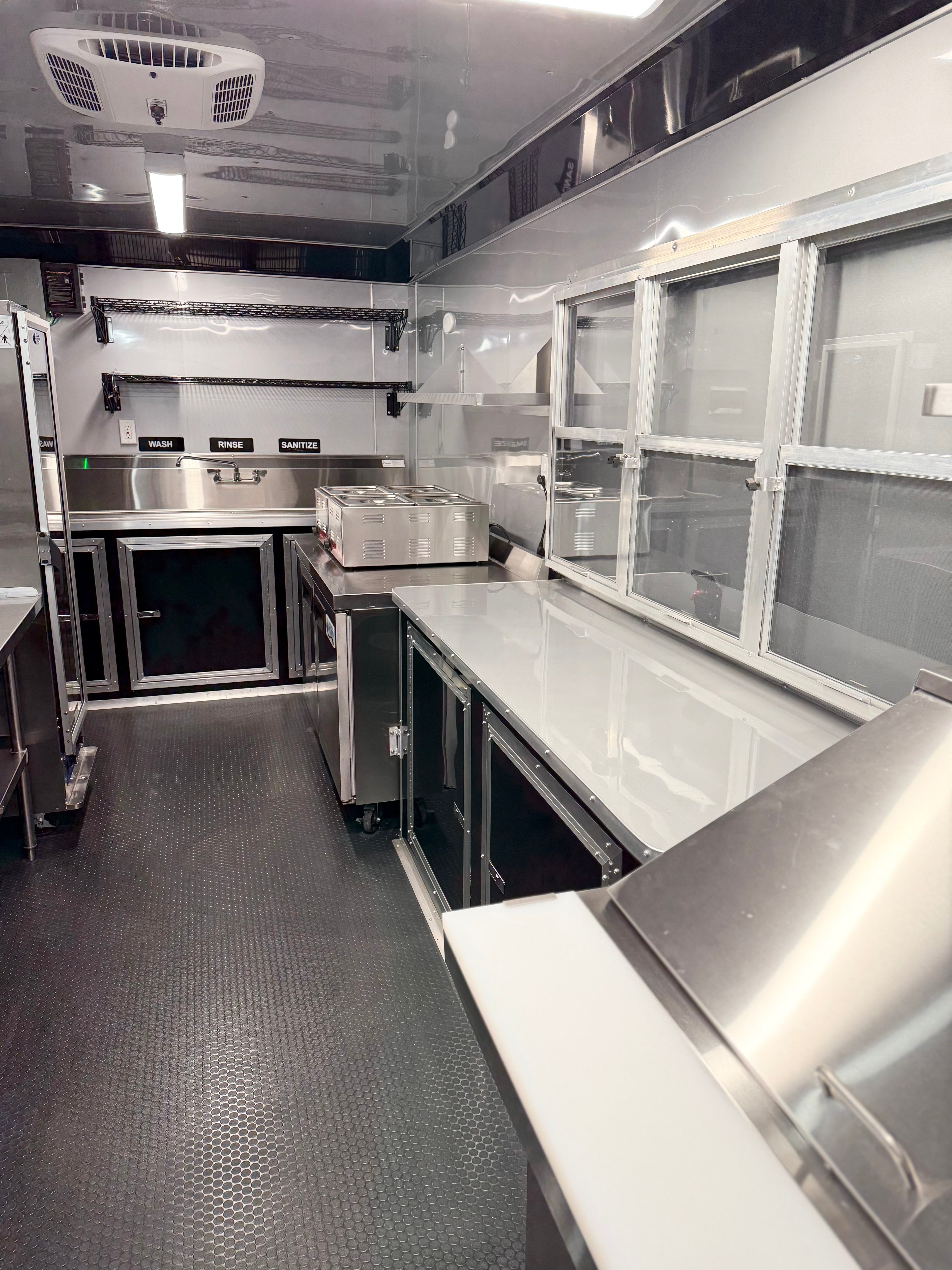 18Ft BBQ Trailer