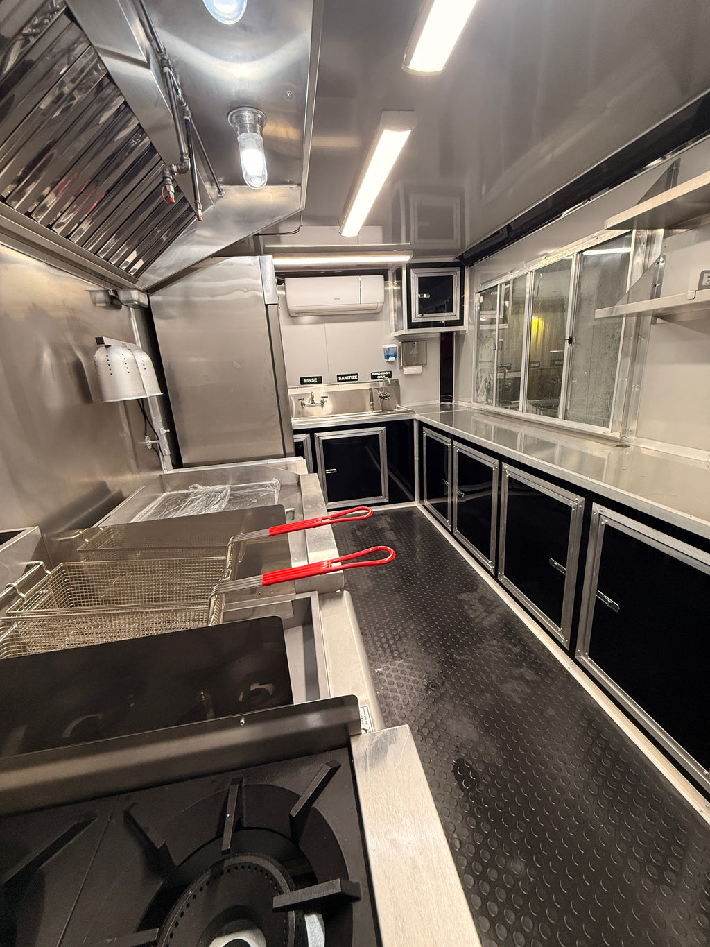 14 FT Yellow Cooking Trailer