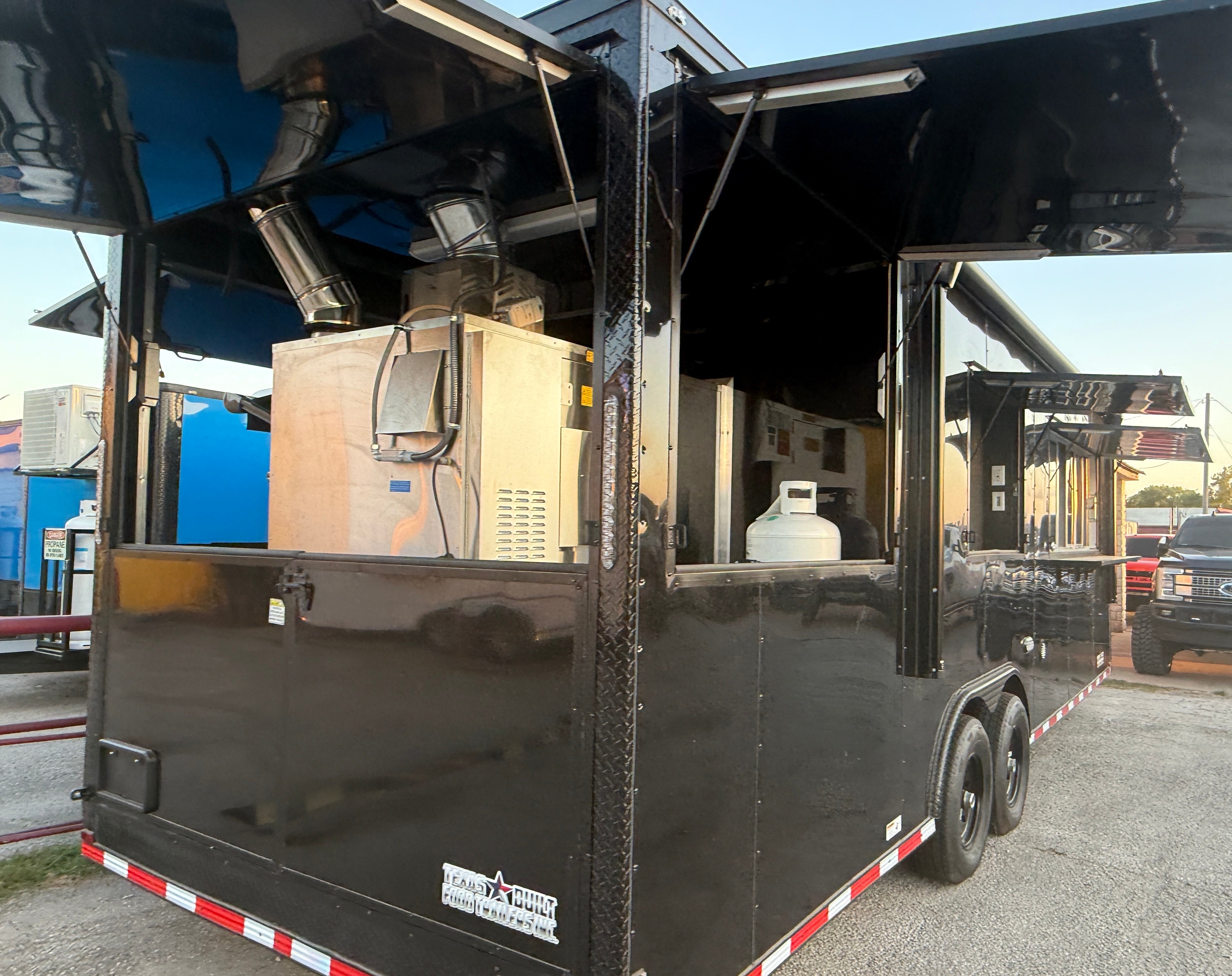 26 FT Concession Porch Trailer: Fully Loaded