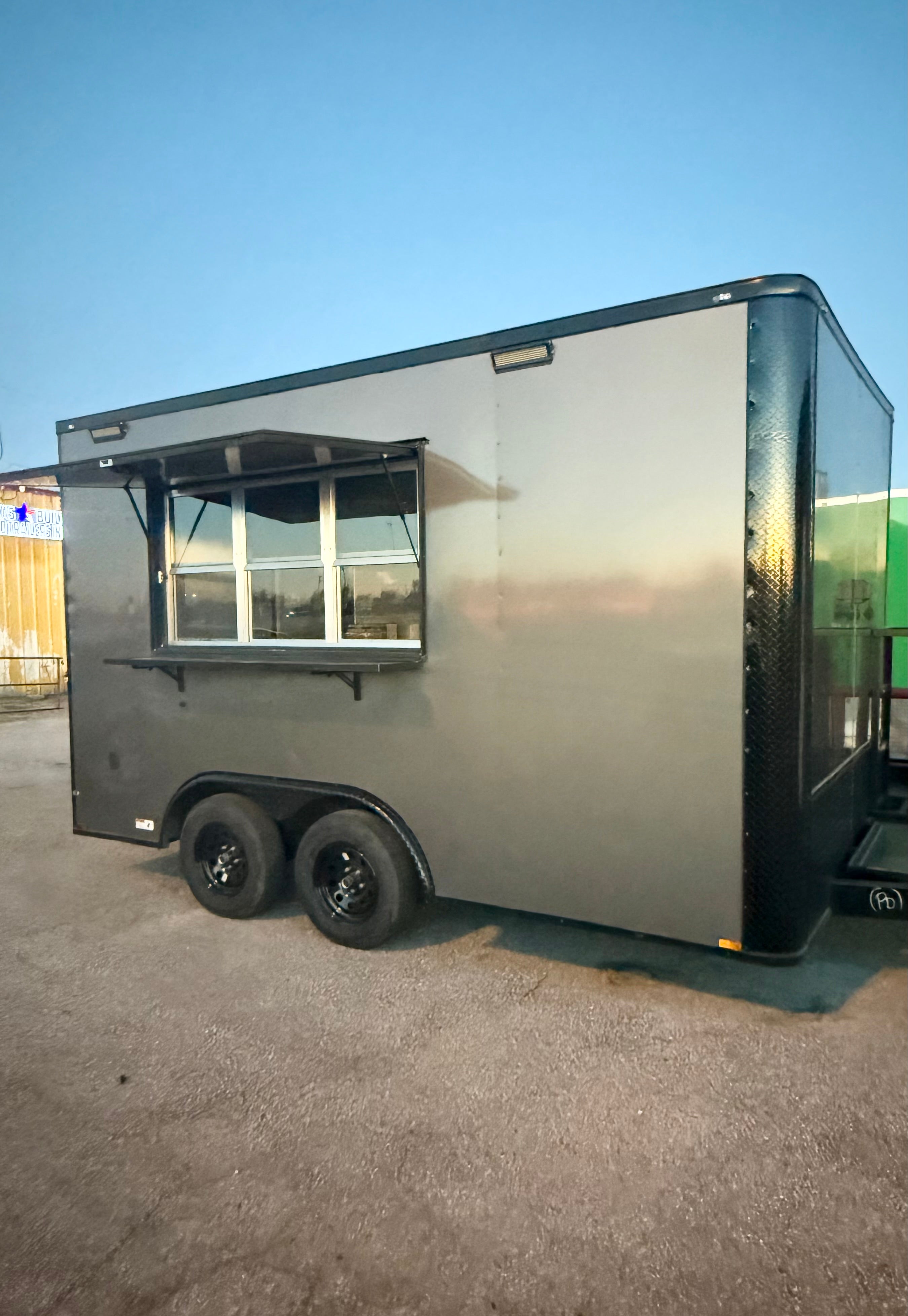 14" Charcoal Blackout Kitchen Trailer