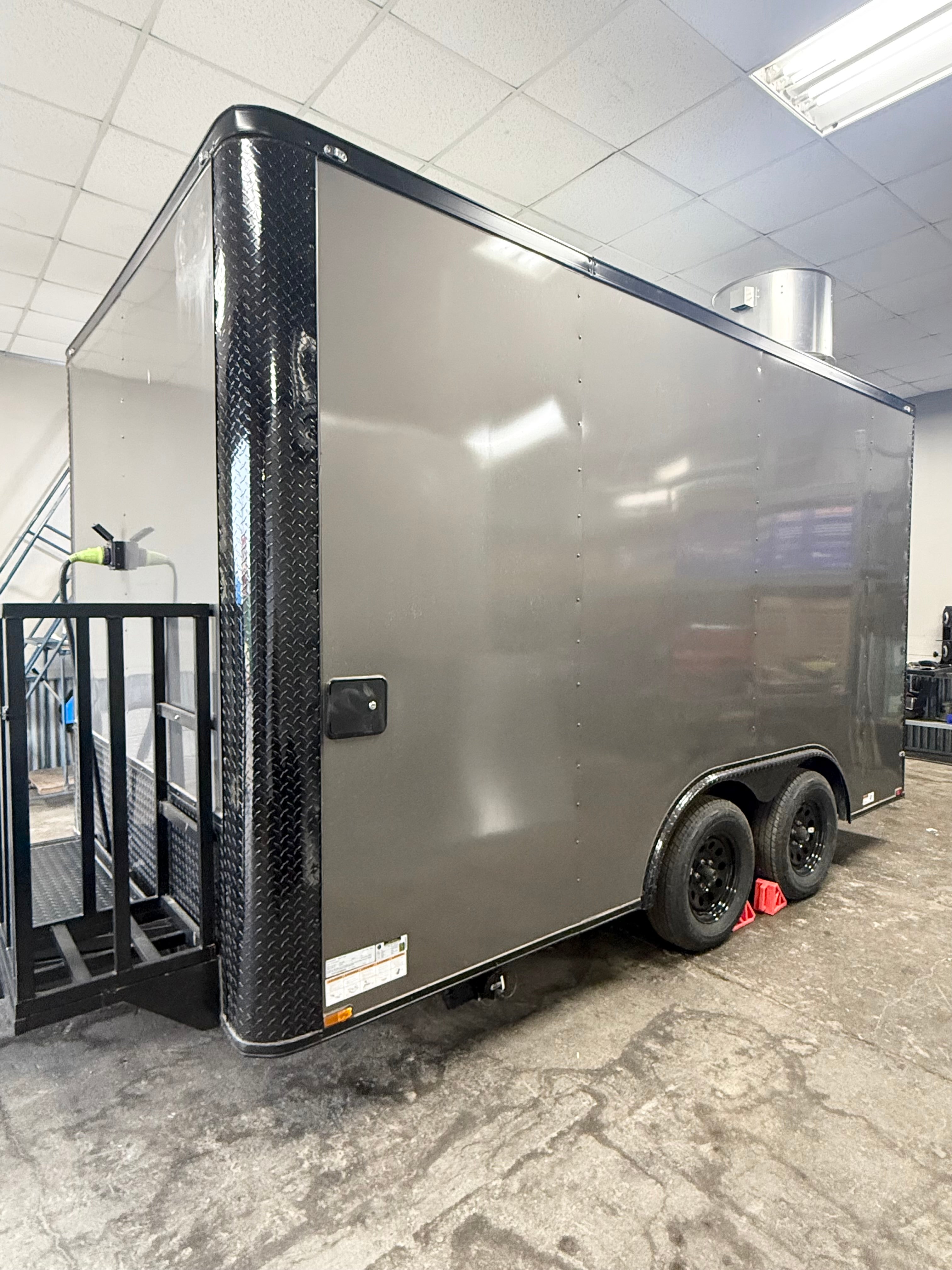 14" Charcoal Blackout Kitchen Trailer