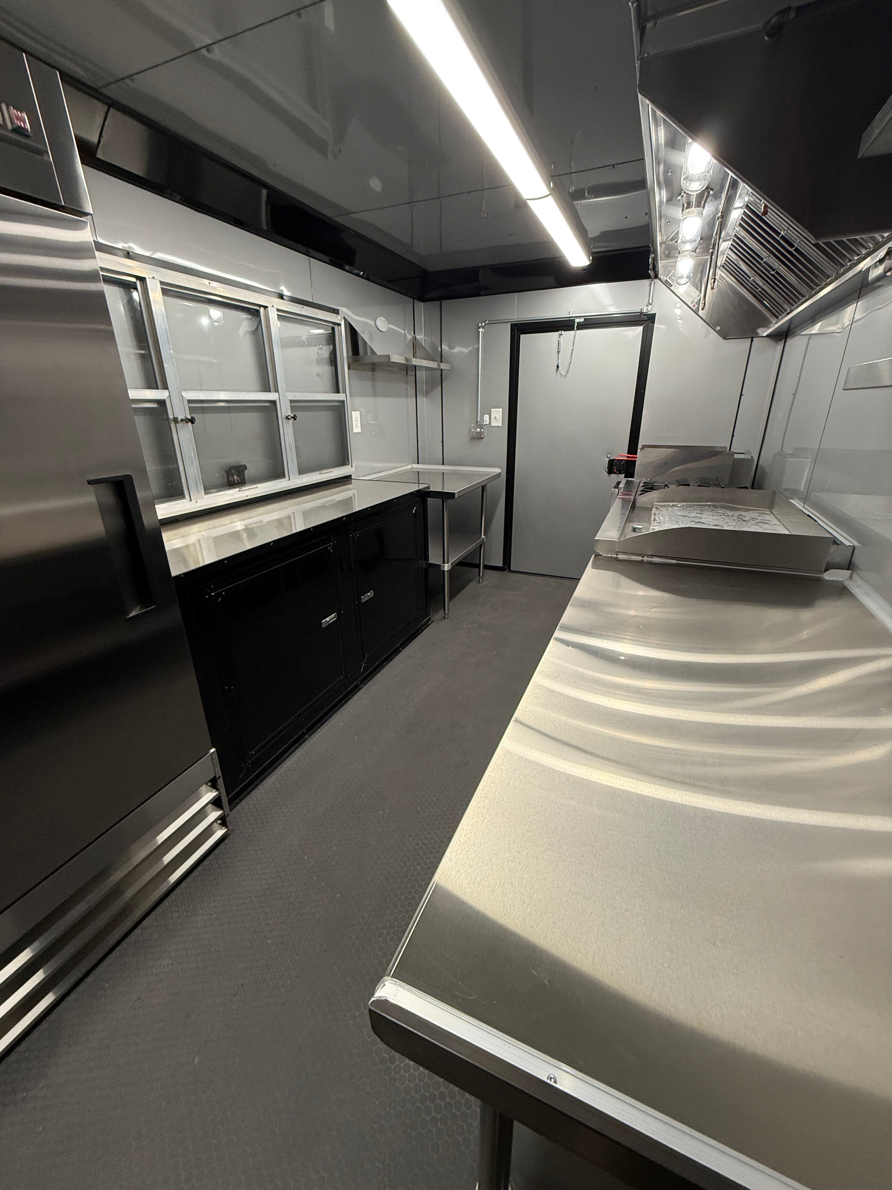 16FT BLACK OUT MOBILE KITCHEN TRAILER