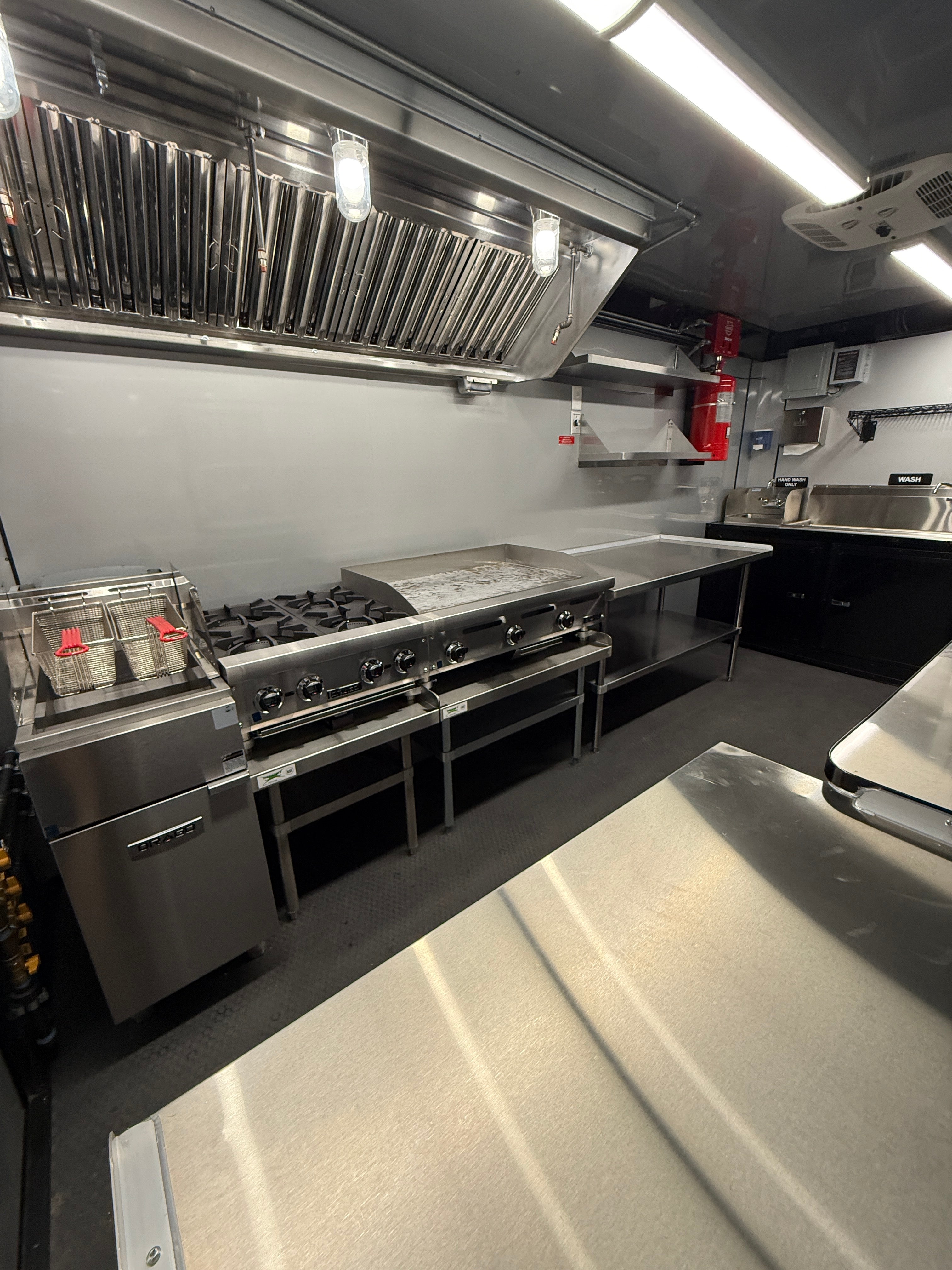 16FT BLACK OUT MOBILE KITCHEN TRAILER