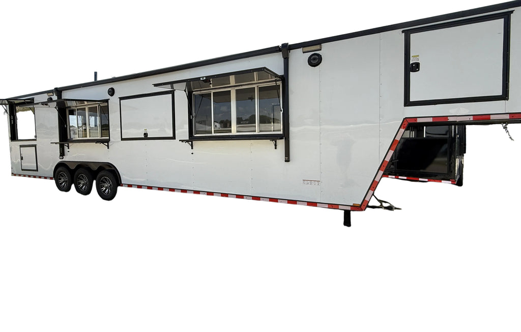 40 FT Gooseneck Smoker Concession